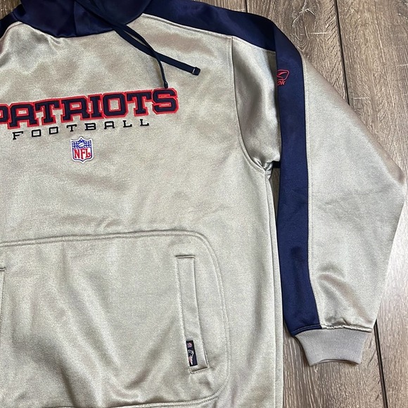 NFL Team Apparel Reebok New England Patriots Hoodie Men’s Size Medium - Picture 4 of 9